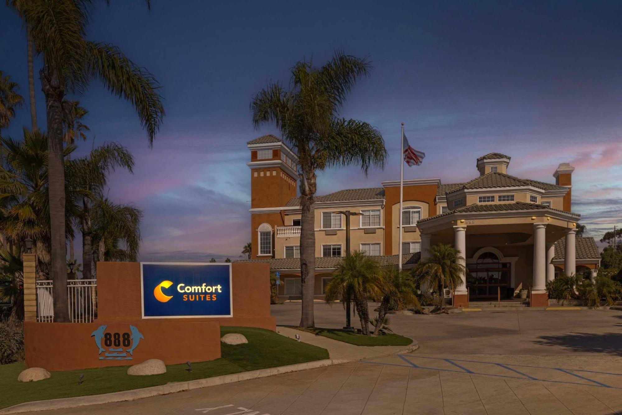 Comfort Suites Oceanside Camp Pendleton Area Exterior photo